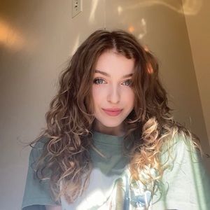 Meet your Posher, Reiley